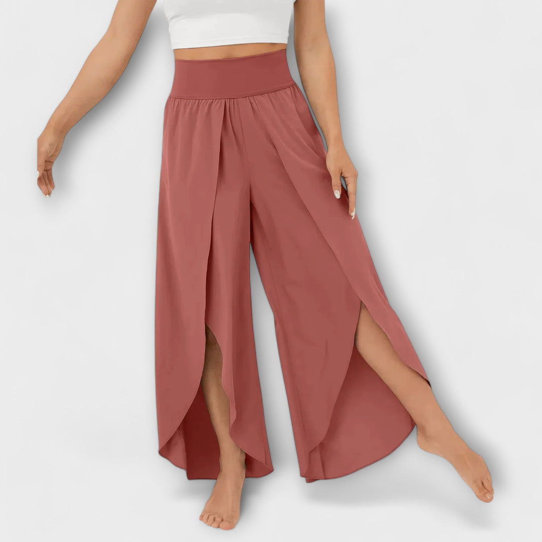 Marica - Elegantne fluidne hlače prilagodljive svakom stilu