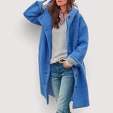 Lorena - Eleganca i toplina, Stilna duga zimska jakna