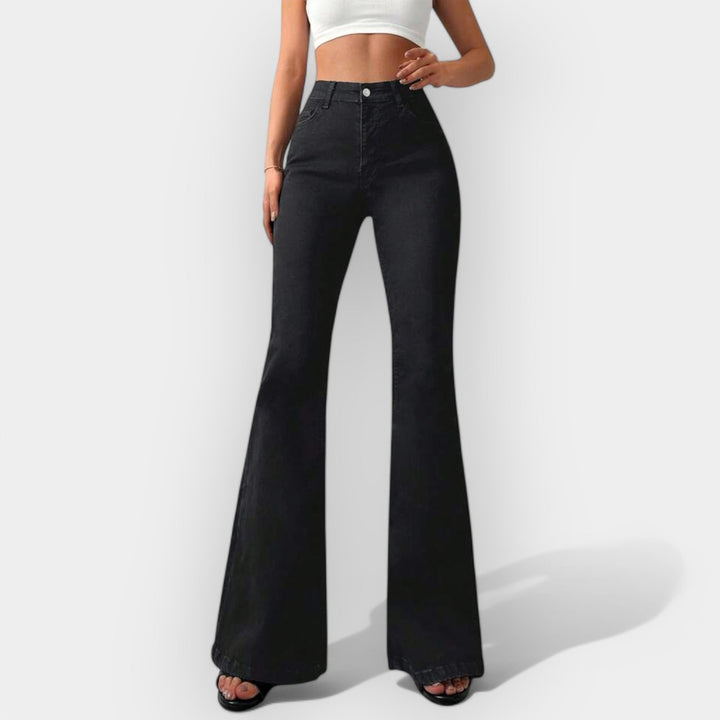 Camila - Visoke bootcut traperice za savršenu siluetu