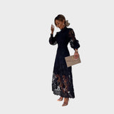 Danica - Čipkasta haljina s puf rukavima i visokim ovratnikom