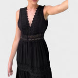 Elena - Elegantna Čipkasta Haljina