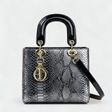 Izabela – Moderna i svestrana torba