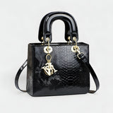 Izabela – Moderna i svestrana torba