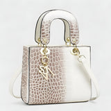 Izabela – Moderna i svestrana torba