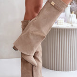 Levina - Čizme za morske pse