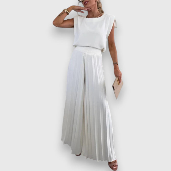Manja – Udoban i Elegantni Set od 2 Dijela
