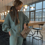 Heidi - Elegantan salonski set